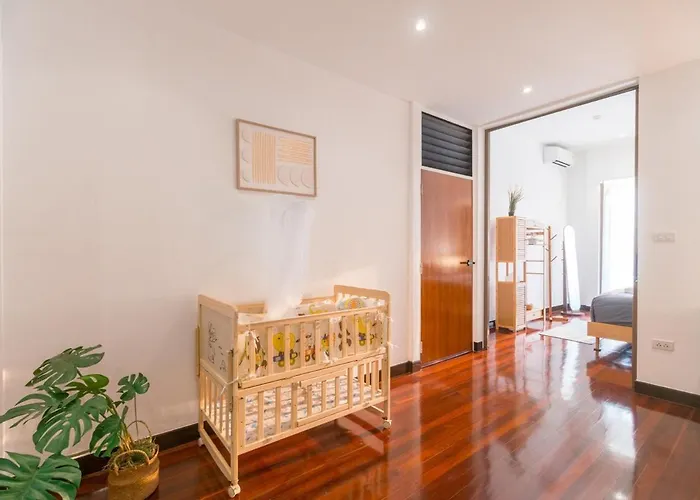 Mrt-accessible & Delightful Family Hub! *