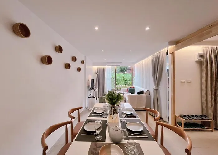Mrt-accessible & Delightful Family Hub! Holiday home