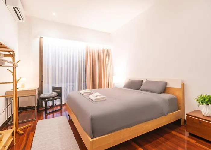 Holiday home Mrt-accessible & Delightful Family Hub! *